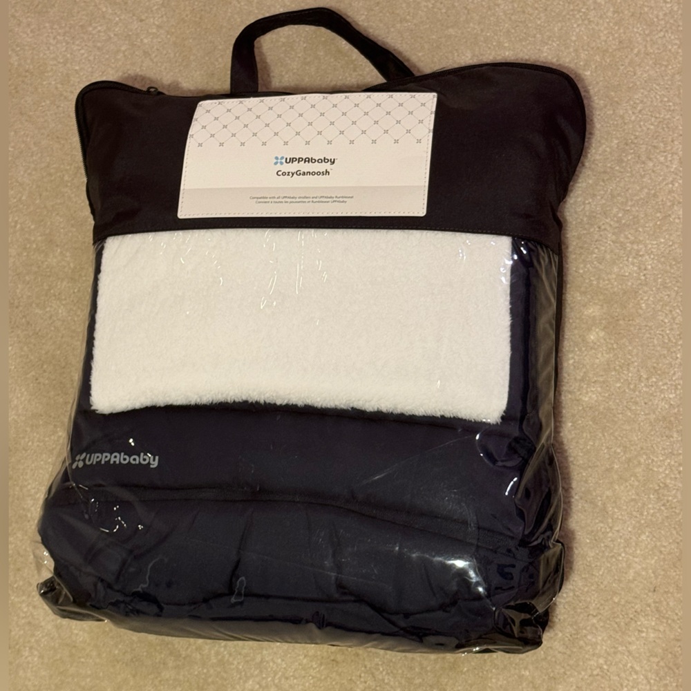 UPPAbaby CozyGanoosh - Navy (NEW IN PACKAGE)